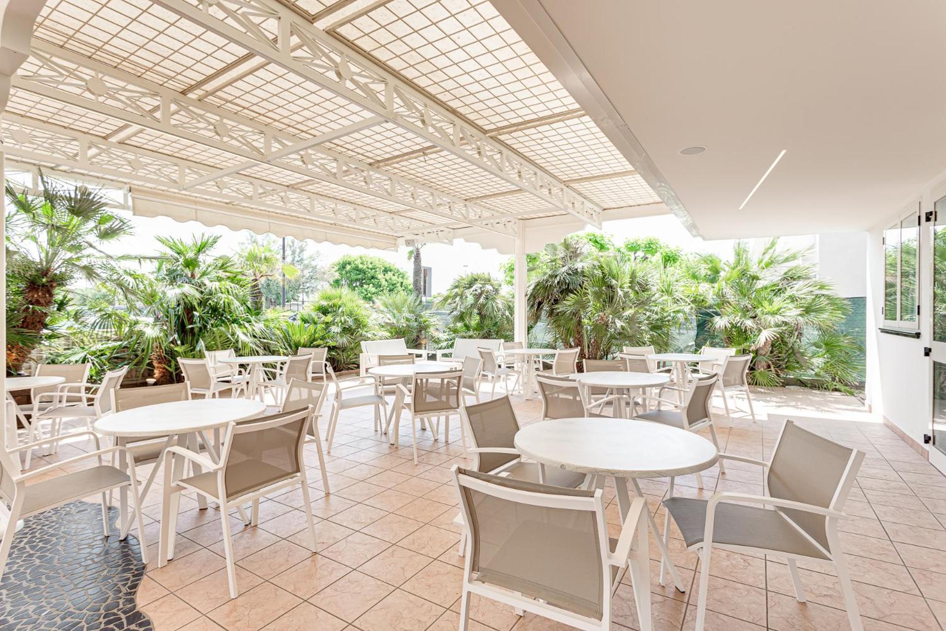 Hotel Blues Cervia Esterno foto