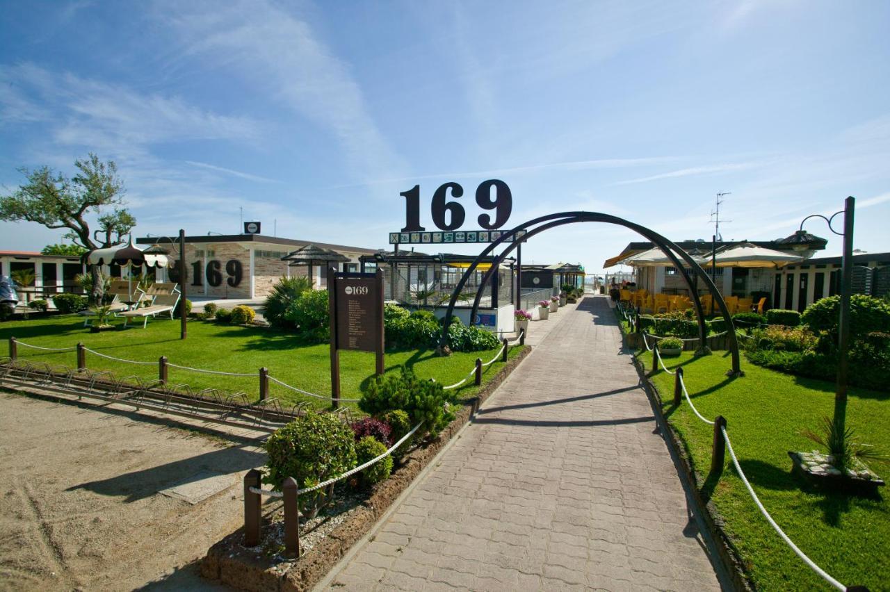 Hotel Blues Cervia Esterno foto
